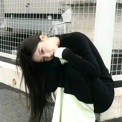 缠绕洞窟的野兽